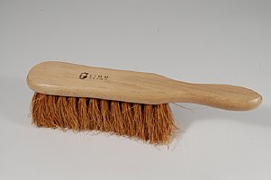 https://masonrysupplies.co.uk/wp-content/uploads/2025/01/BANKER-BRUSH.jpg